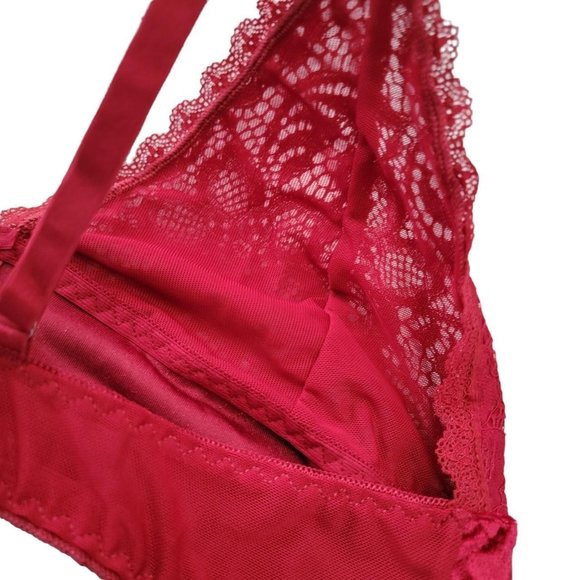 Red Velvet Lace Bralette - Picture 3 of 3